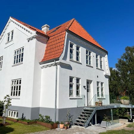 Tyge Brahes Vej 33 Hotell Ålborg Exteriör bild